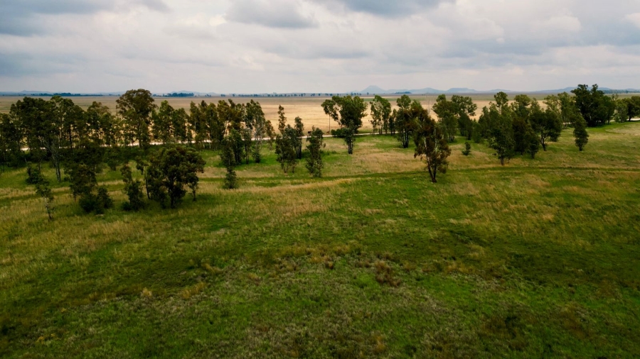 8 Bedroom Property for Sale in Bloemfontein Rural Free State